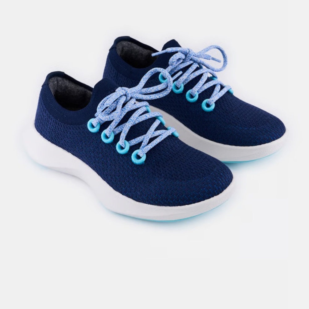 Allbirds Women Tree Dasher Lace Up Outdoors Shoes, Navy size 9